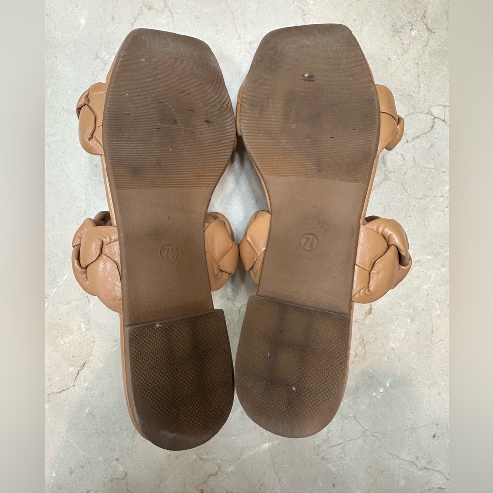 Women's Size 7.5 Tan Braided Sandals - Picture 5 of 5